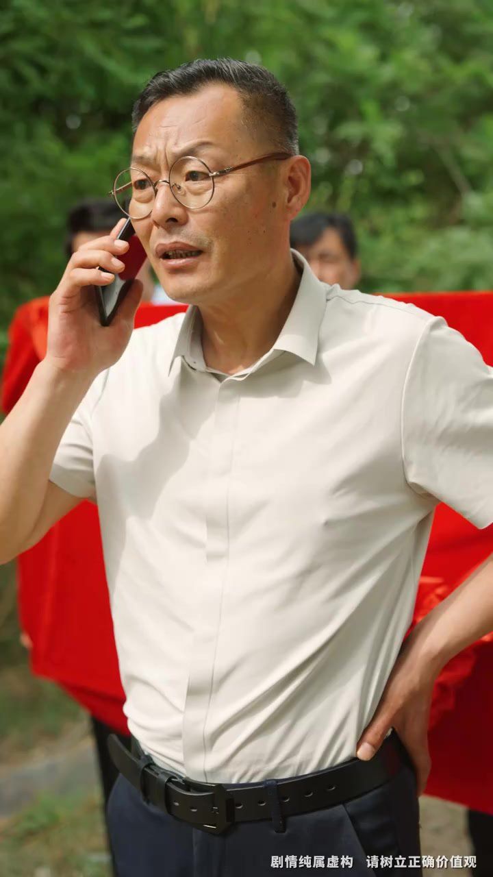 奶奶的废品车载我进清华